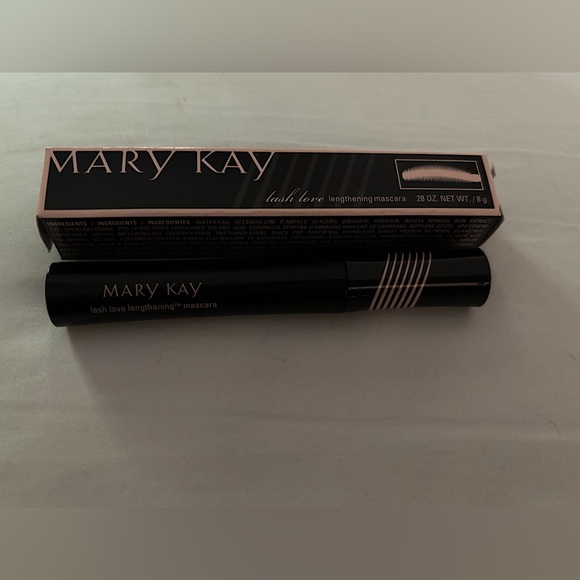 Mary Kay Lash Love Mascara - Intense Black - Picture 1 of 3